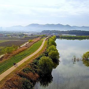 [4K Drone Footage] New Spring of Junam Reservoir | A Beauty of South Korea | DJI Mavic Pro 4K - YouTube